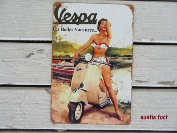 画像1: 【メタルブリキサインプレート看板】Vespa&Vacances (約)W200×H300 