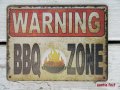 木製サインプレート【WARNING BBQ ZONE】 (約) W20cm x x H15cm(小さ目サイズ)